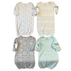 Luvable Friends Baby Sleepwear Bodysuit 0-6M SM White Blue Gray Long Sleeve Easy